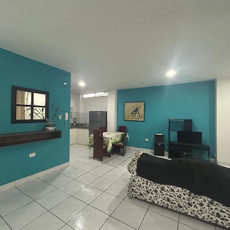 Departamentos De 2 Y 3 Habitaciones En El Centro De Manta Ngoại thất bức ảnh