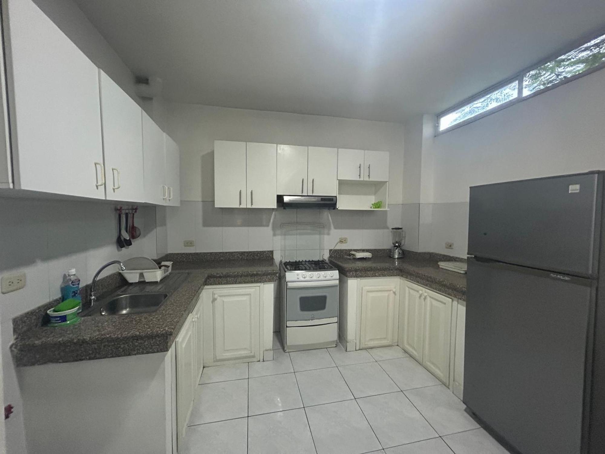 Departamentos De 2 Y 3 Habitaciones En El Centro De Manta Ngoại thất bức ảnh